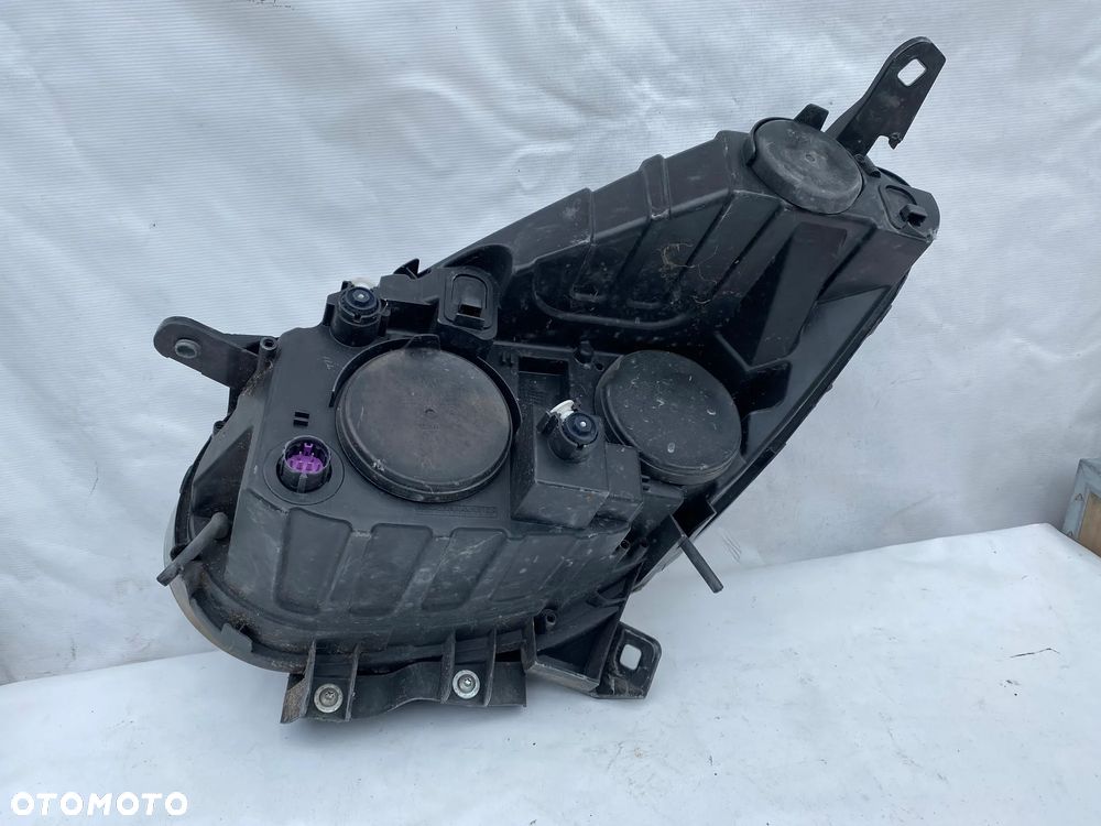 lampa doblo combo prawa eu cała - 3
