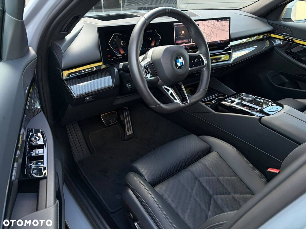 BMW Seria 5 520d xDrive mHEV M Sport - 11