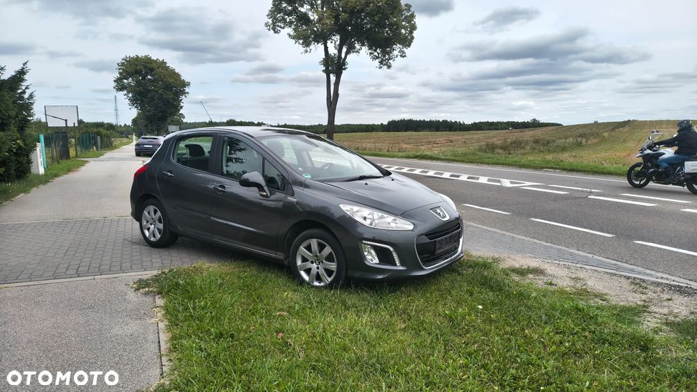 Peugeot 308 120 VTi Style - 3