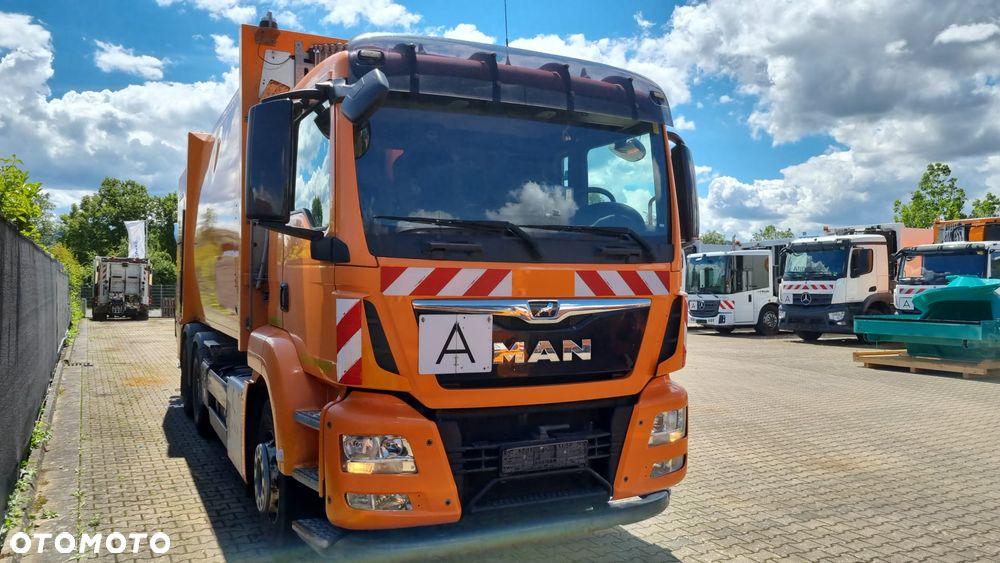 MAN TGS 26.320 EURO 6 FAUN POWERPRESS z DE - 2