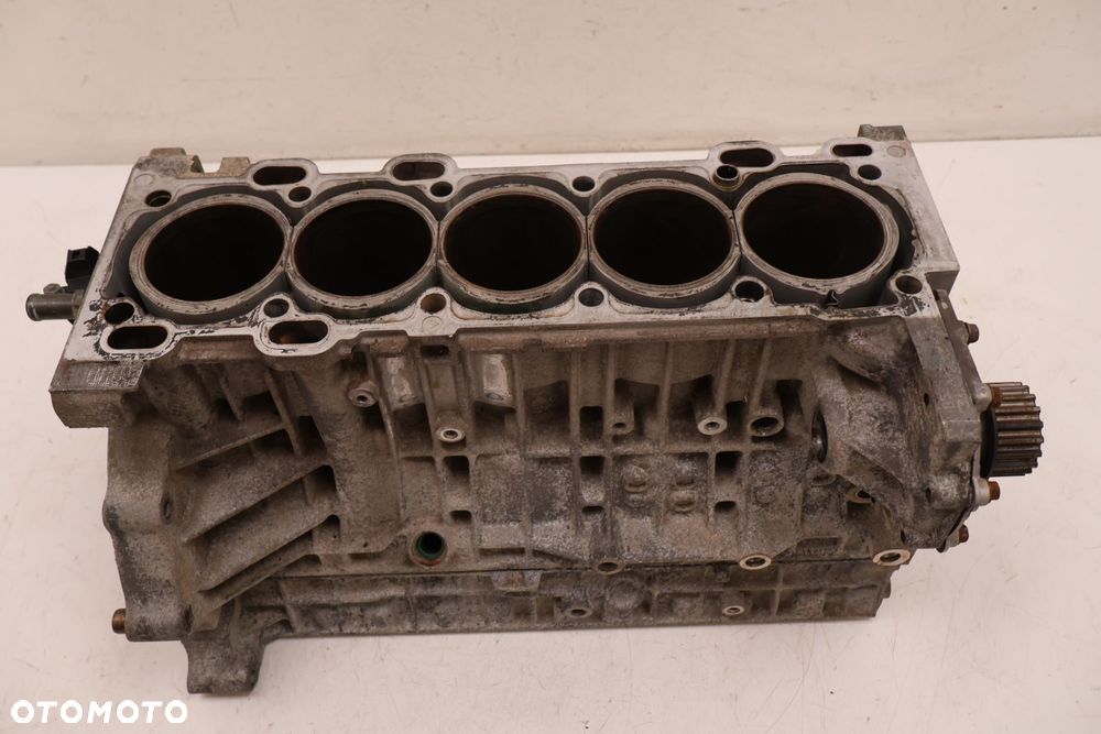 VOLVO V70 2.5T BLOK SILNIKA B5254T2 - 9