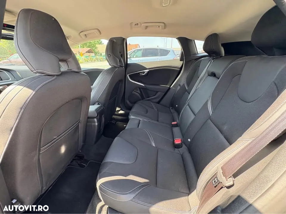 Volvo V40 D2 94g Basic - 8