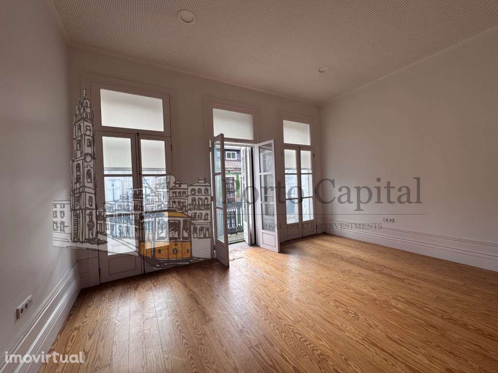 Escritório com Arquitetura Distinta No Centro do Porto - Grande imagem: 2/20