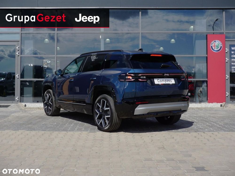 Jeep Compass - 2