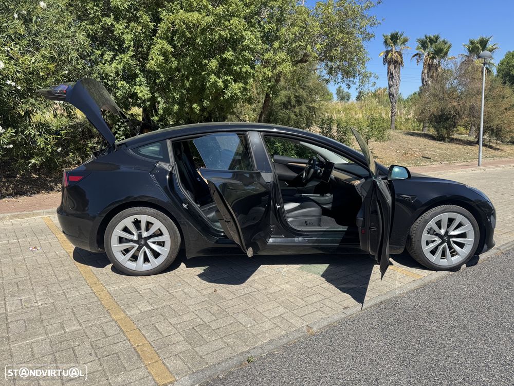Tesla Model 3 - 2