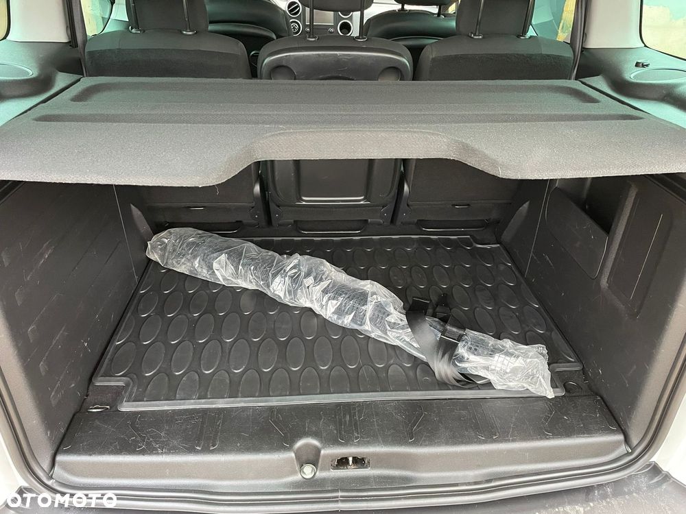 Citroën Berlingo 1.6 BlueHDi XTR S&S - 11