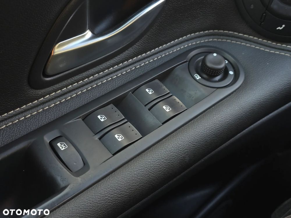 Renault Espace 2.0 dCi FAP Initiale - 30