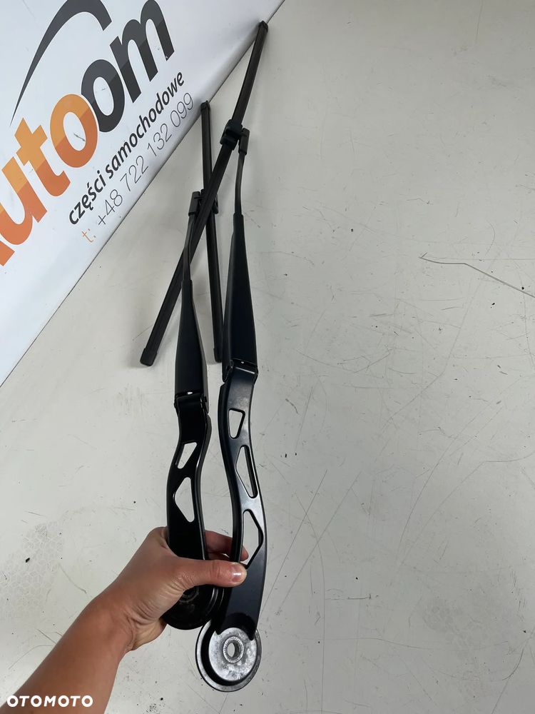 RAMIĘ WYCIERACZKI PRAWE LEWE BMW I3 L01 7322166 7322167 - 2