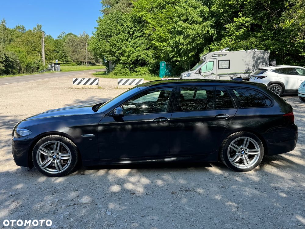 BMW Seria 5 528i xDrive Sport-Aut - 3