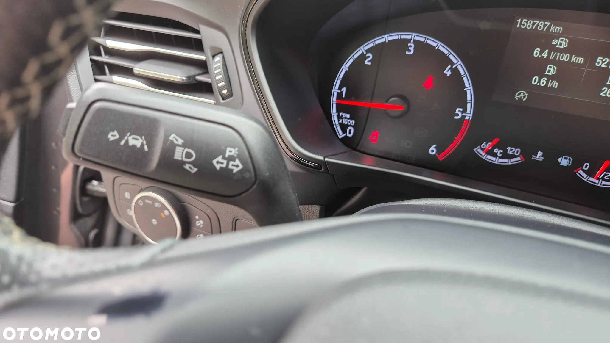 Ford Focus 2.0 EcoBlue ST - 29