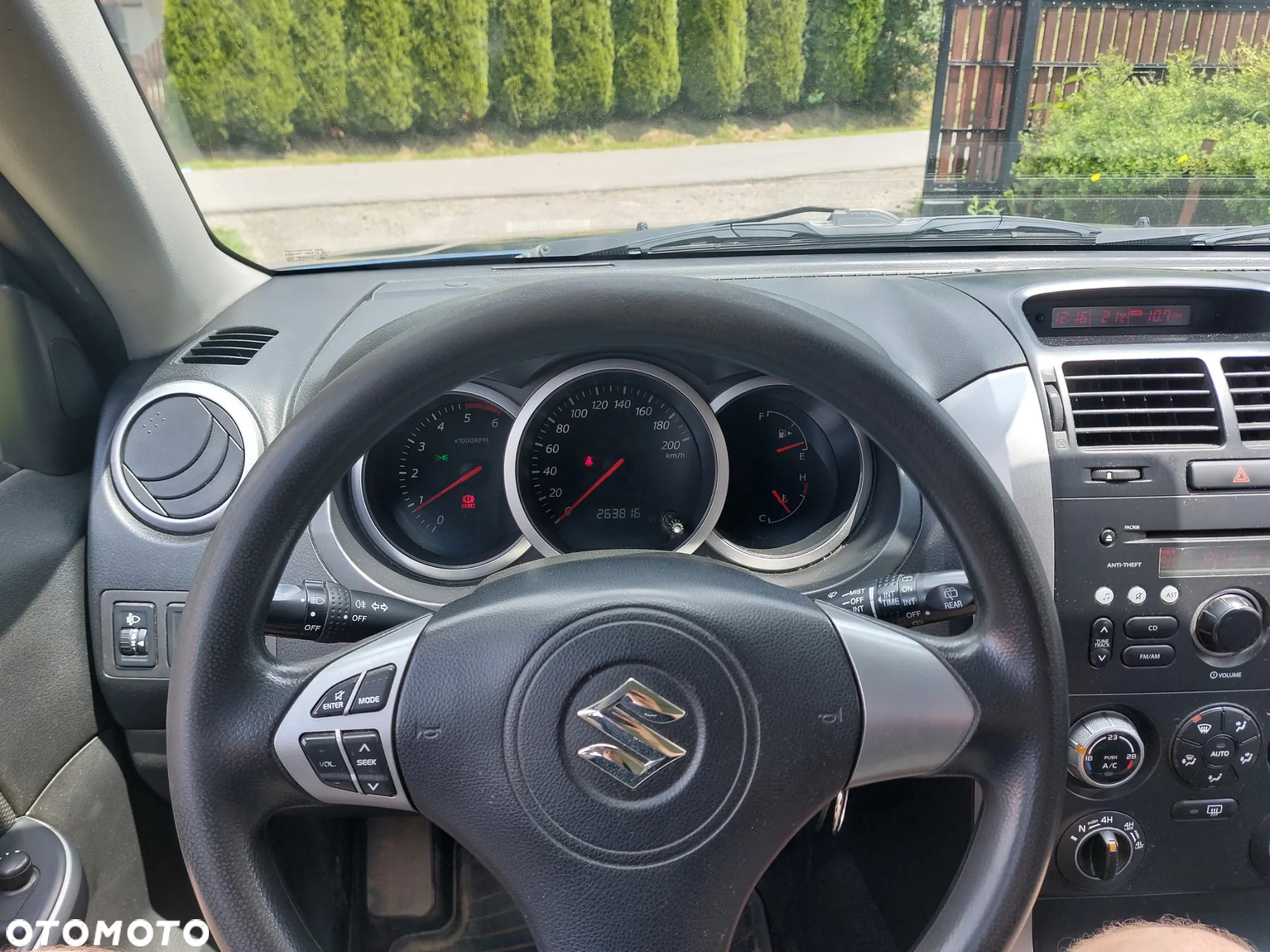 Suzuki Grand Vitara 1.9 DDiS - 19