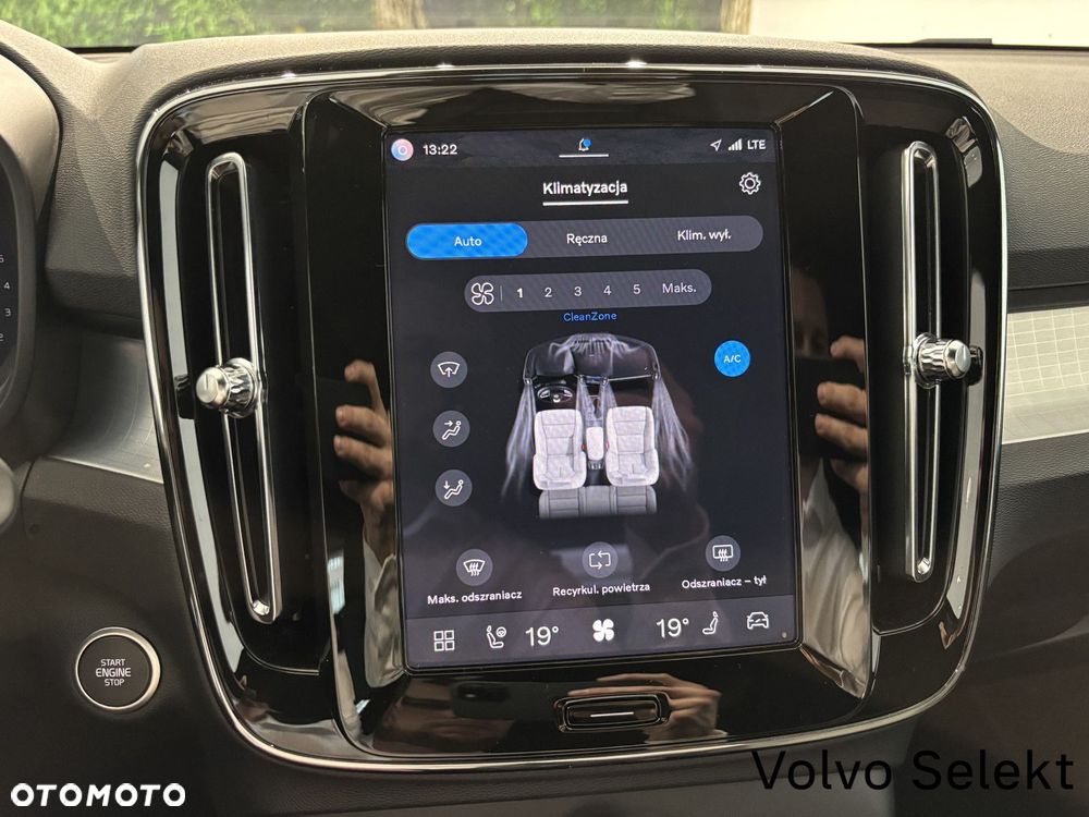 Volvo XC 40 - 21
