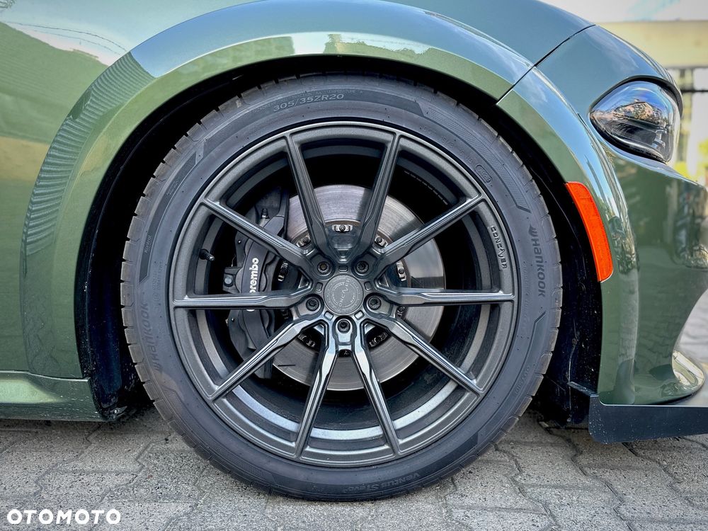 Dodge Charger 6.4 Scat Pack Widebody - 34