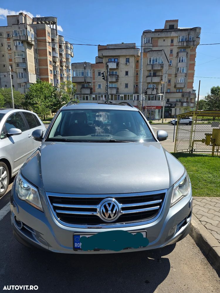 Volkswagen Tiguan 2.0 TDI DPF 4Motion Automatik Track & Field - 1