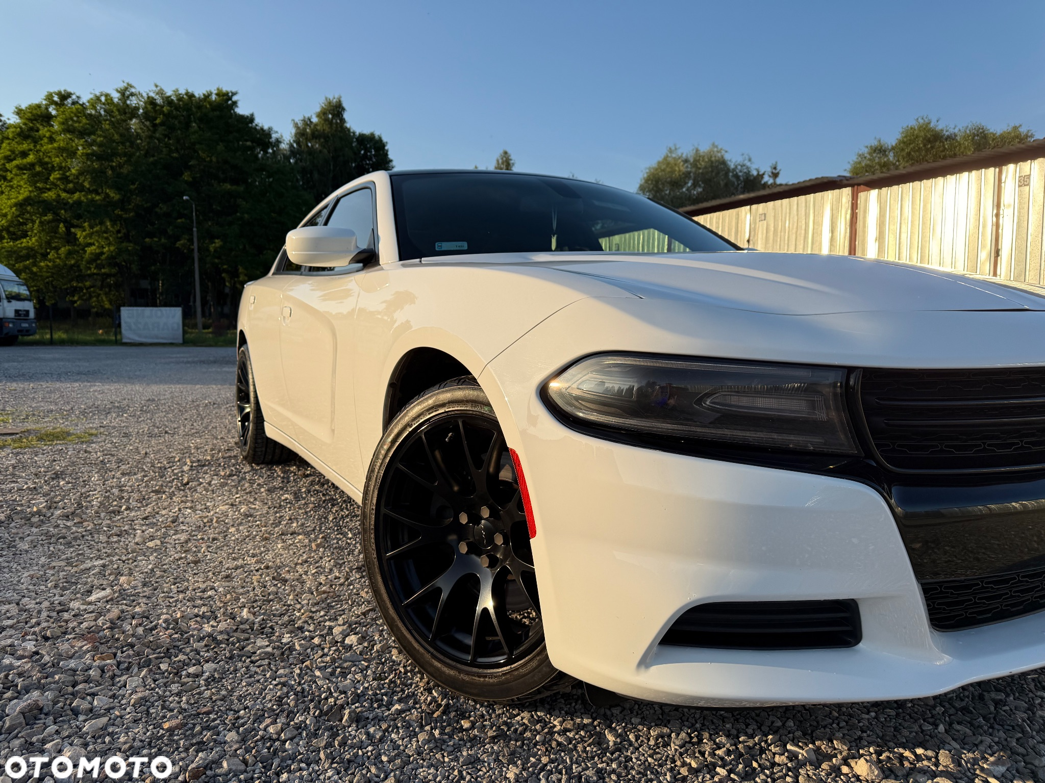 Dodge Charger - 4