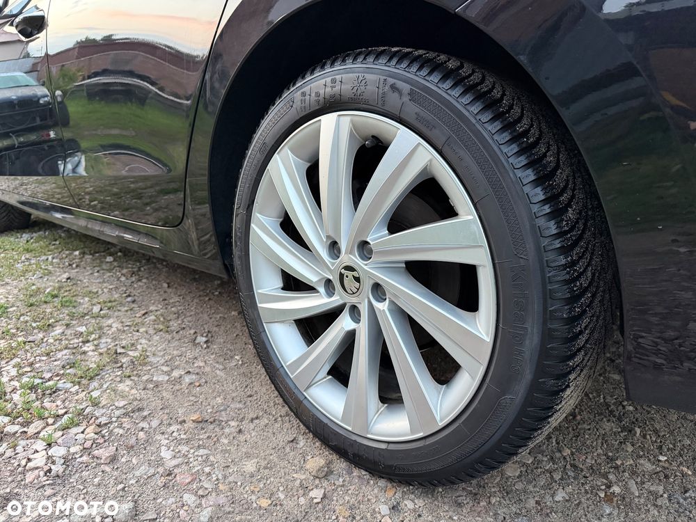 Skoda Octavia 2.0 TDI Business DSG - 27