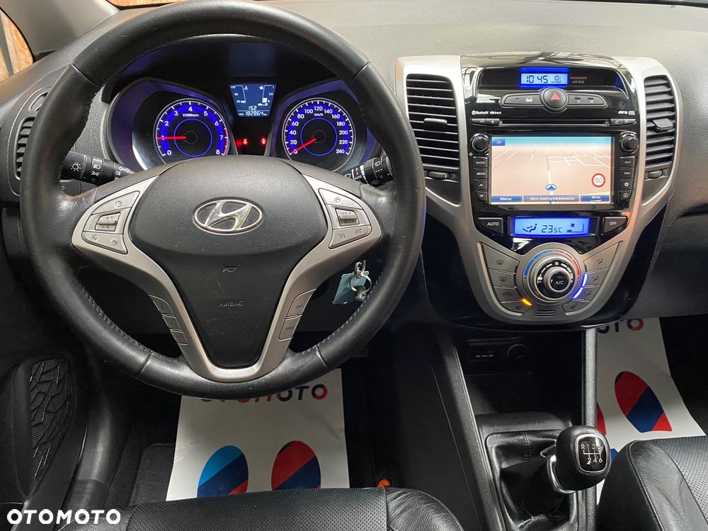Hyundai ix20 1.6 Premium blue - 7