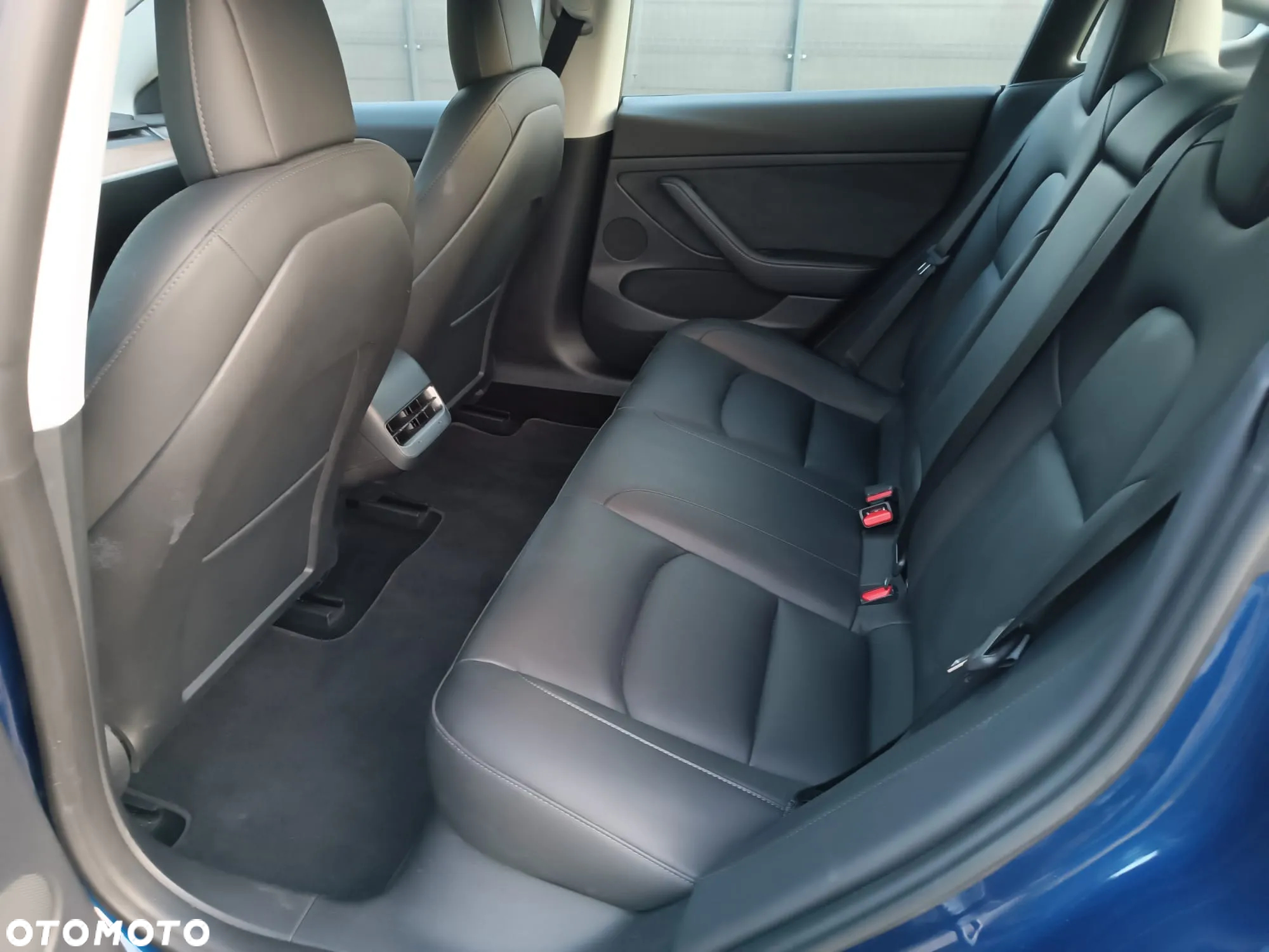 Tesla Model 3 - 18