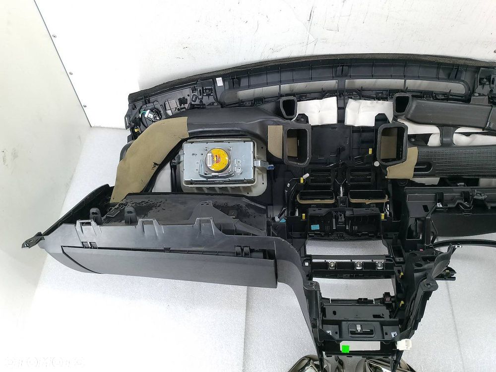 DESKA ROZDZIELCZA,KONSOLA PODUSZKI SENSOR PASY TOYOTA AVENSIS III T27 - 12