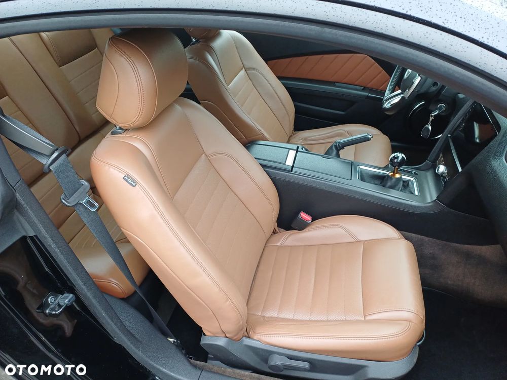 Ford Mustang 3.7 V6 - 23