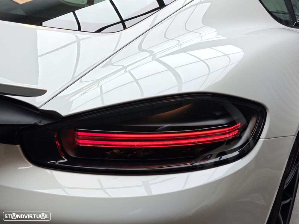 Porsche 718 Cayman GTS 4.0 - 18