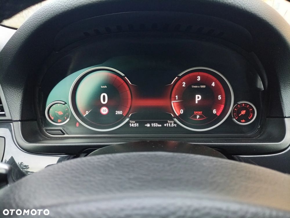 BMW Seria 5 525d xDrive Sport-Aut Modern Line - 22