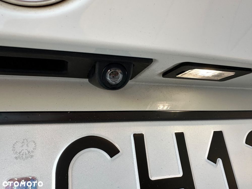 BMW Seria 3 318d M Sport EU6 - 10