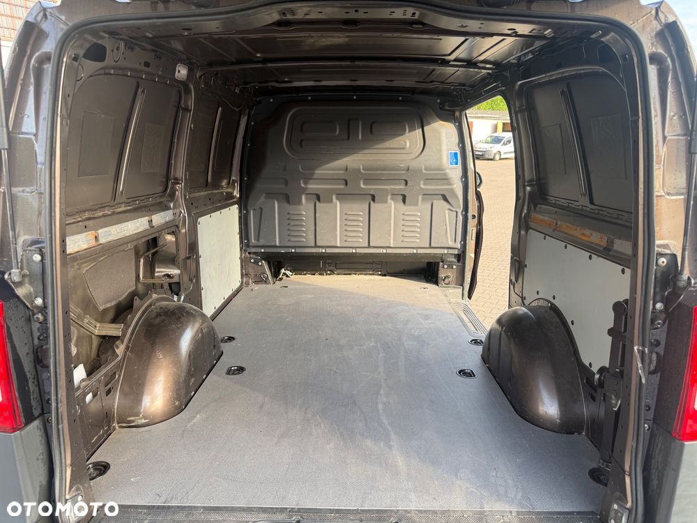 Mercedes-Benz Vito - 7