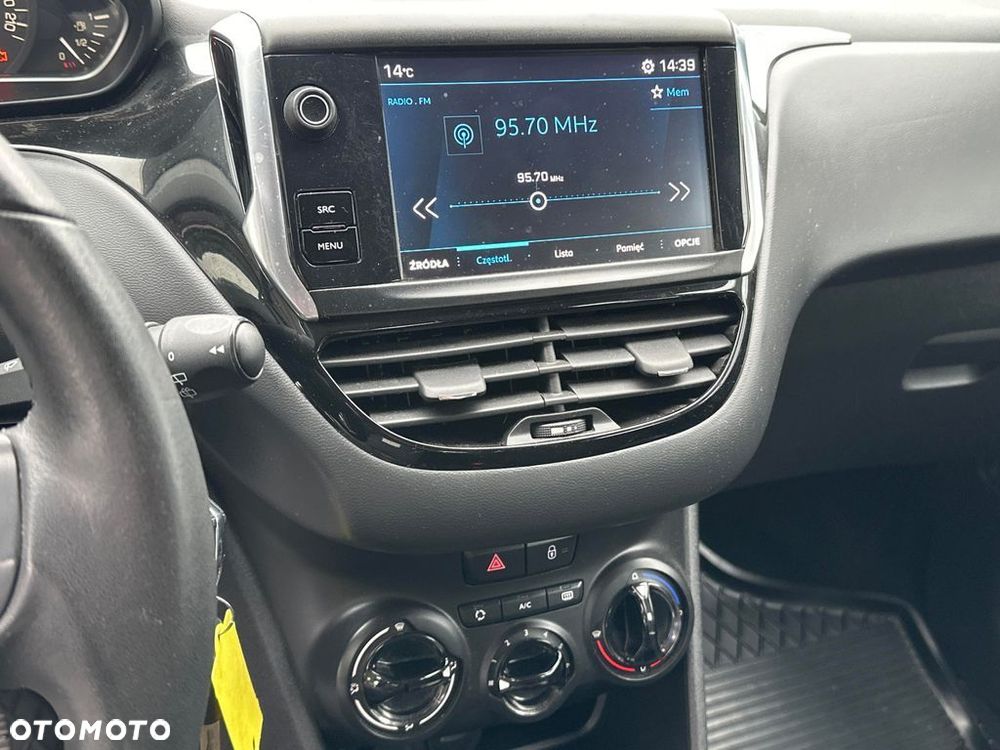 Peugeot 208 1.2 PureTech Access - 15