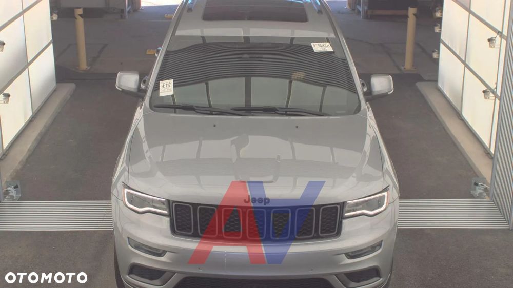 Jeep Grand Cherokee 5.7 V8 HEMI Overland - 6