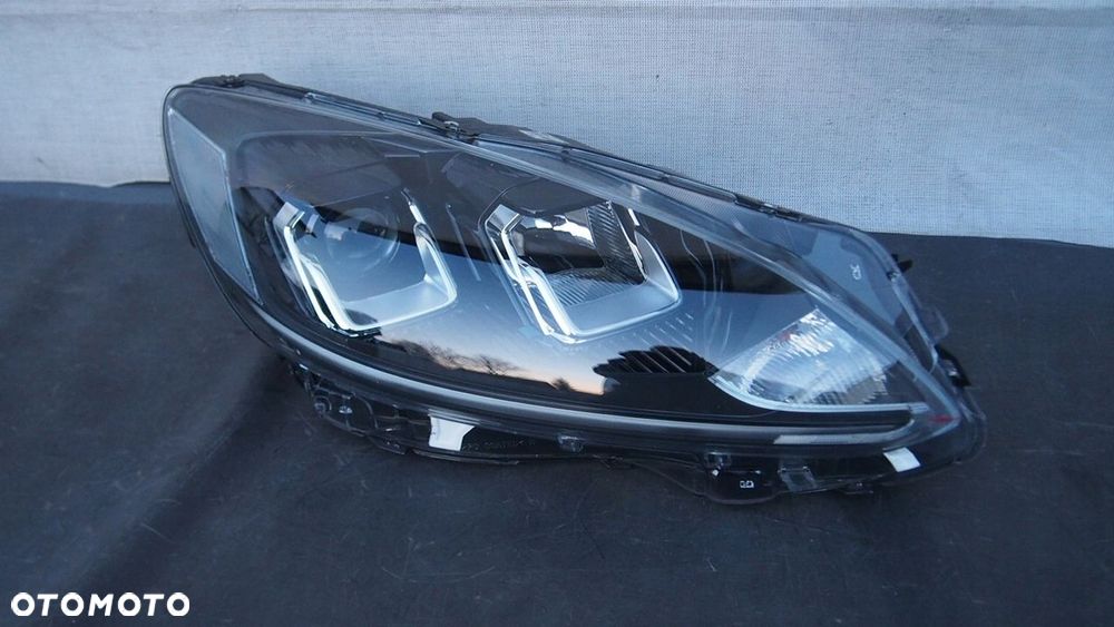 lampa ford kuga mk4 oe 90187826 (prawa) - 7