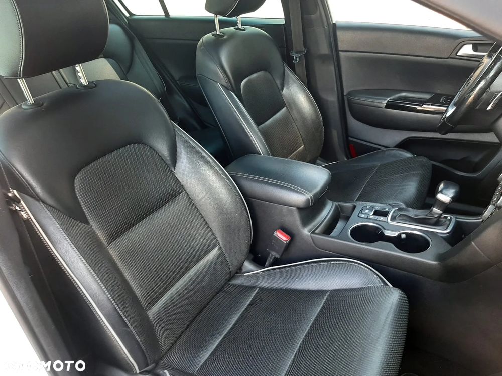 Kia Sportage 2,0 CRDI AWD GT Line - 23