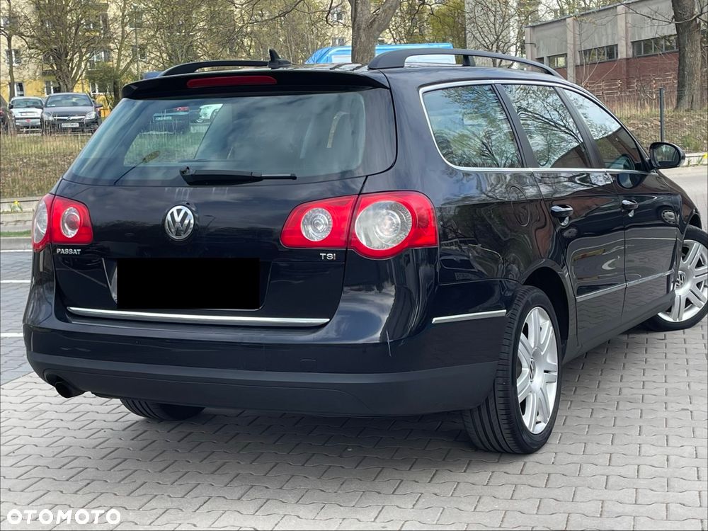 Volkswagen Passat - 10