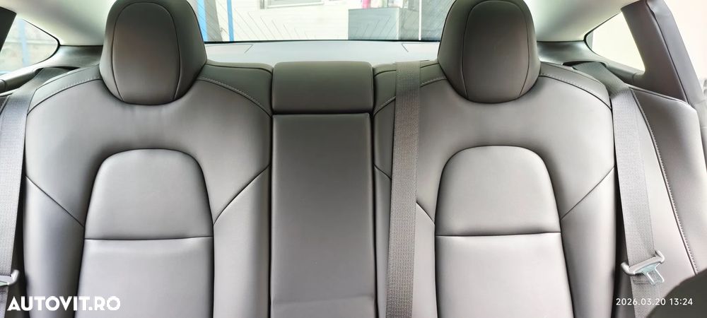 Tesla Model 3 Standard Reichweite Plus Hinterradantrieb - 17