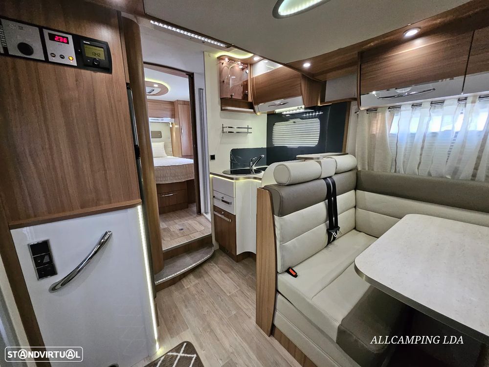 Pilote Sensation P746 CAIXA AUTOMÁTICA CAMA CENTRAL/ BASCULANTE - 18