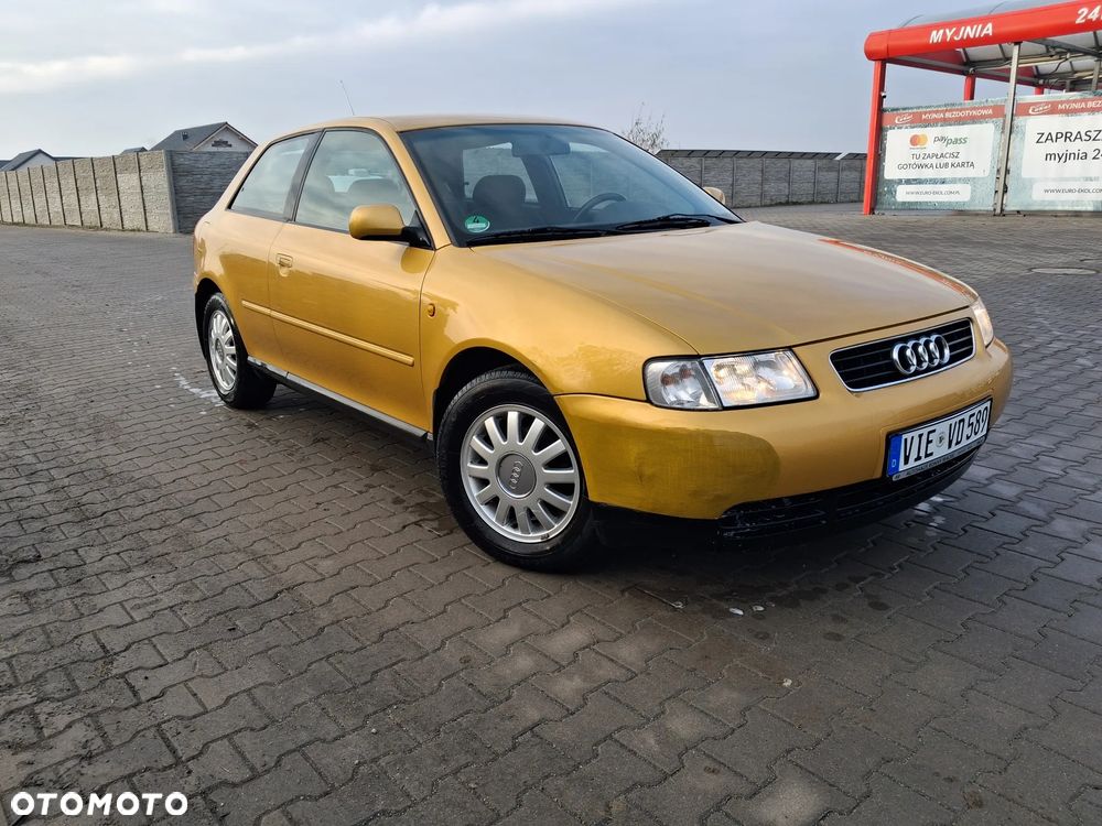 Audi A3 3-drzwiowe 1.6 Ambition - 2