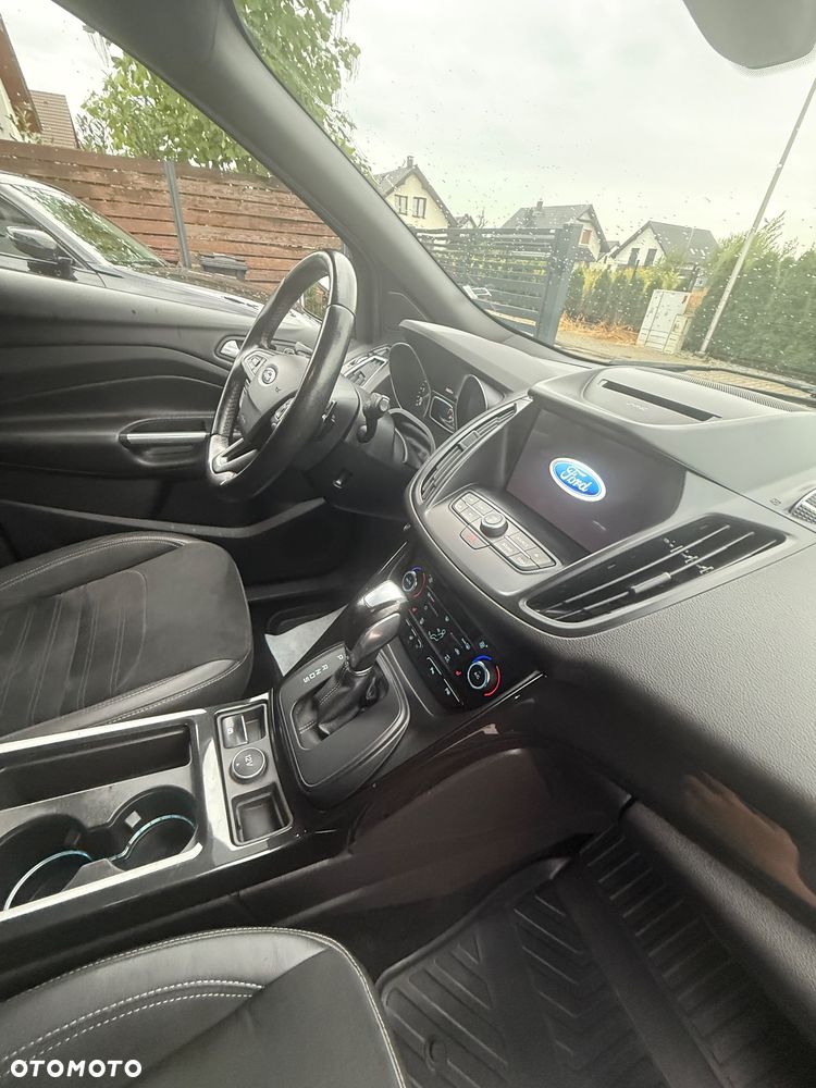 Ford Kuga 2.0 TDCi AWD ST-Line - 26