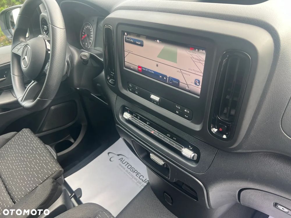 Mercedes-Benz Vito - 36
