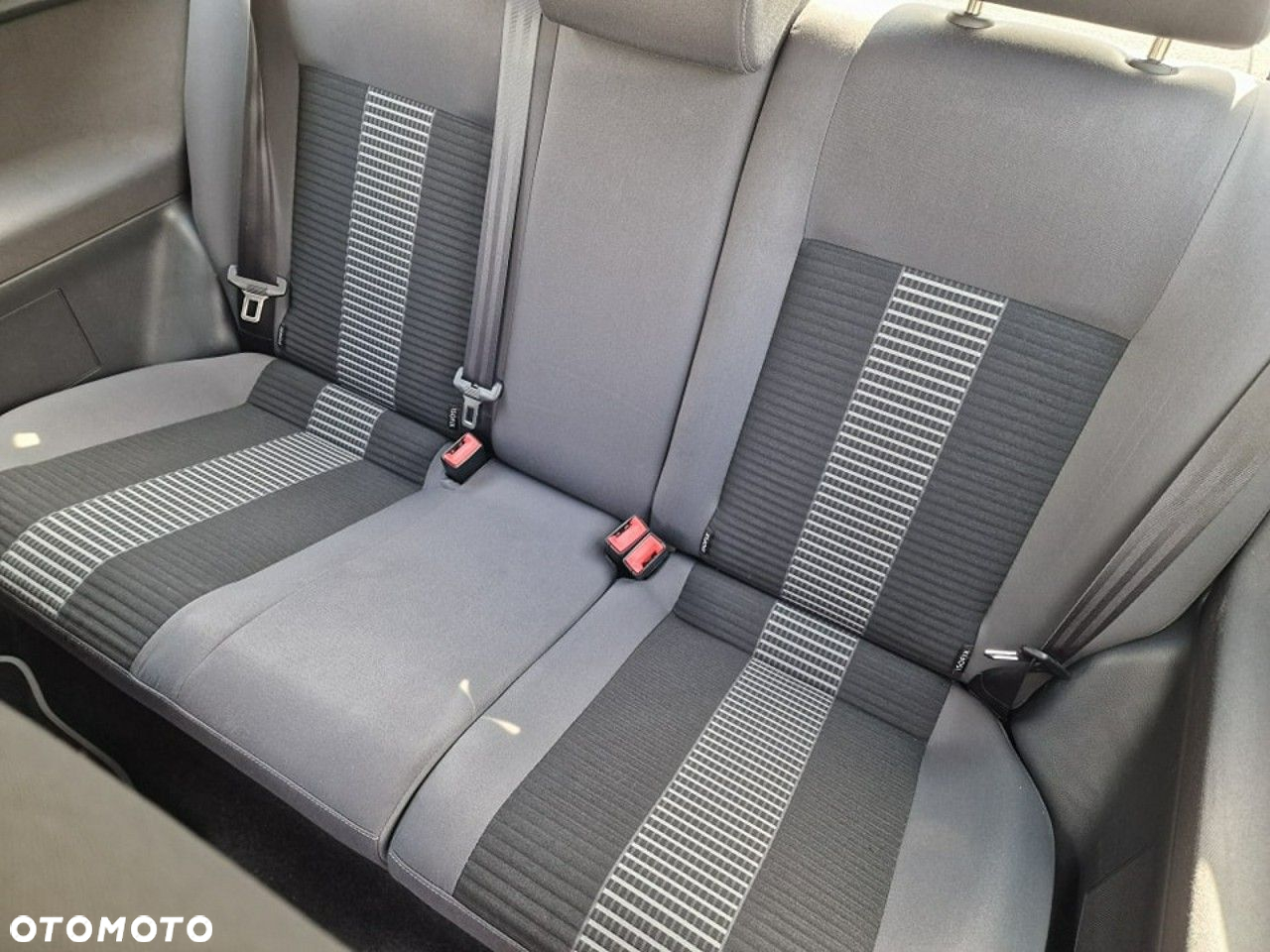 Volkswagen Polo 1.4 TDI Comfortline - 20