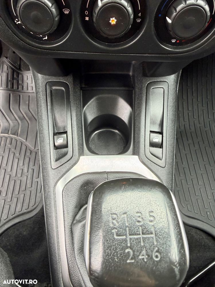 Peugeot 301 1.5 BlueHDI FAP Allure - 11