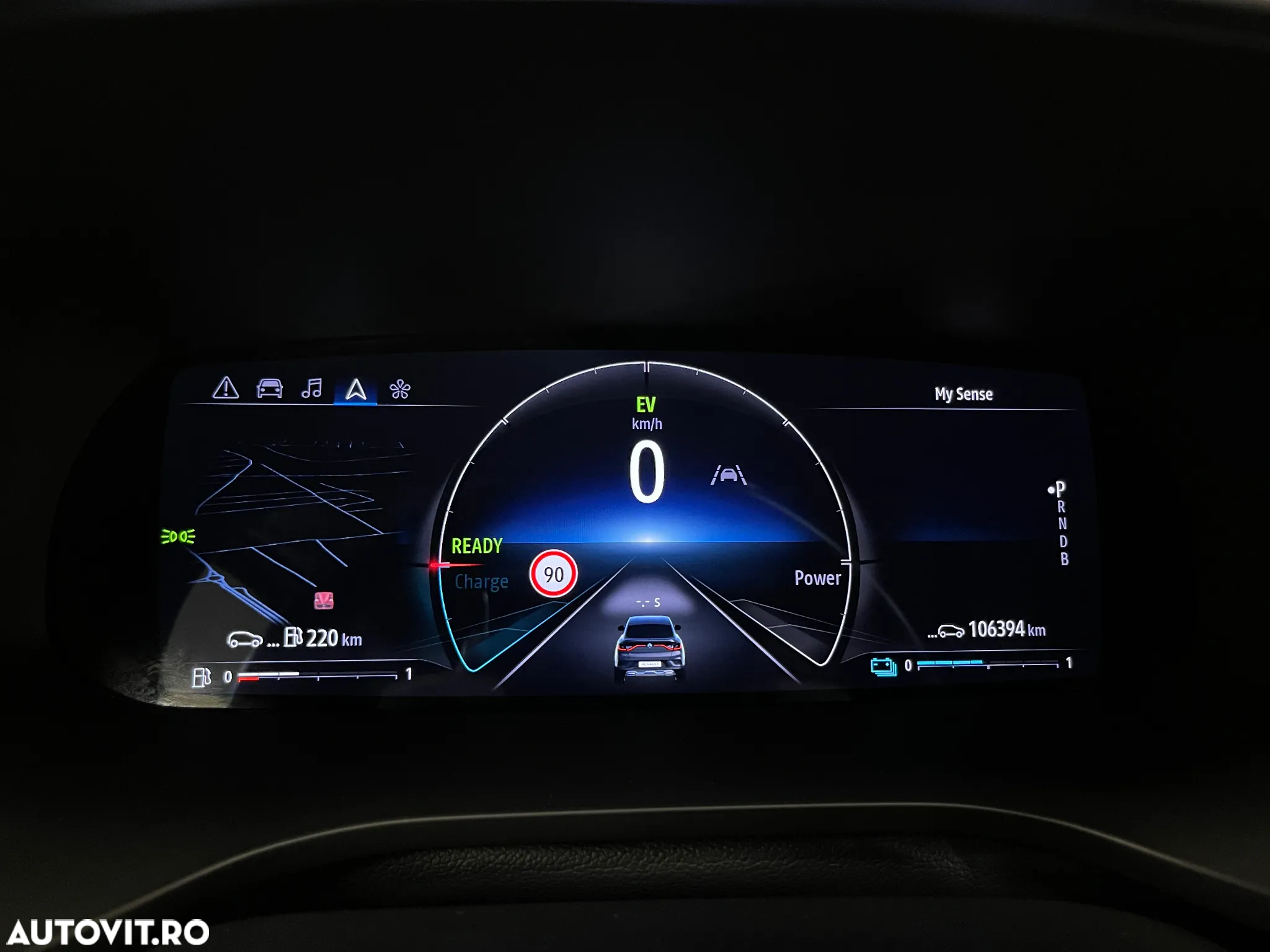 Renault Arkana E-TECH 145 Evolution - 27