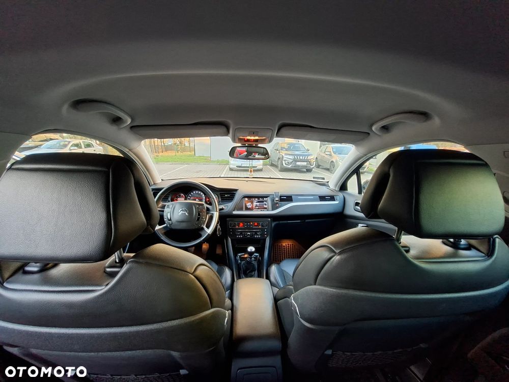 Citroën C5 HDi 140 FAP Exclusive - 16