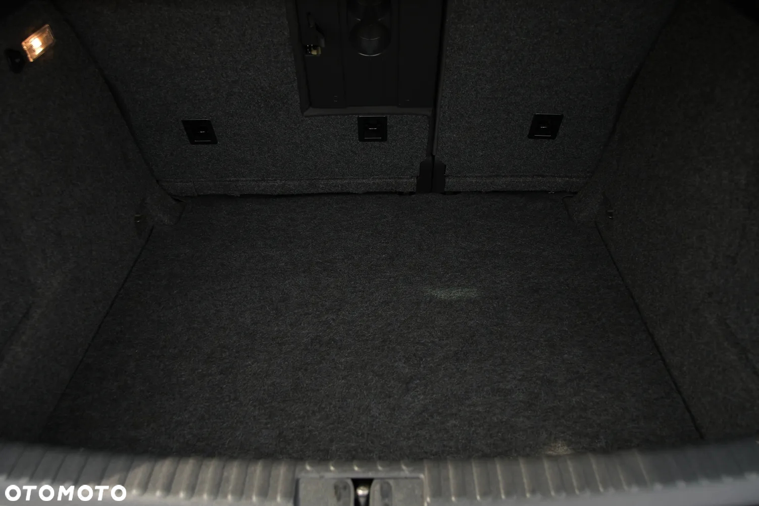 Volkswagen Tiguan - 19