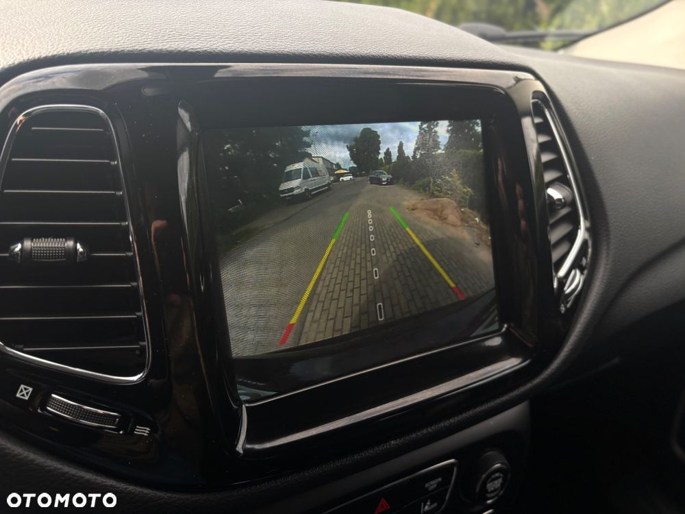 Jeep Compass 1.3 TMair Limited FWD S&S - 32