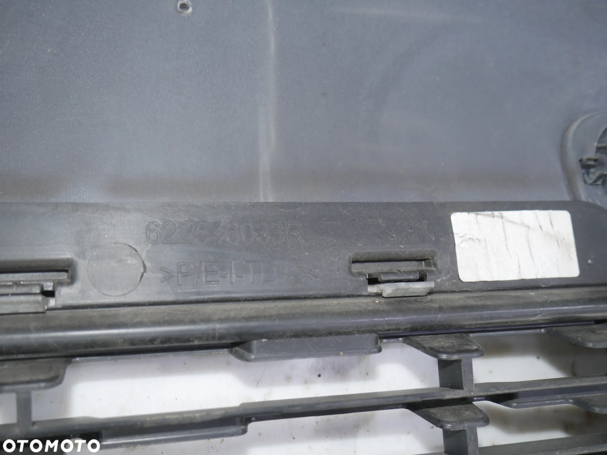 TWINGO III LIFT ZDERZAK PRZÓD 18-19 OVRPP 389 369 - 10
