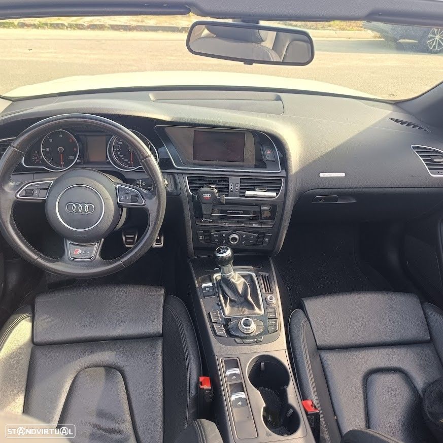 Audi A5 Cabrio 2.0 TDI DPF (clean diesel) quattro - 9