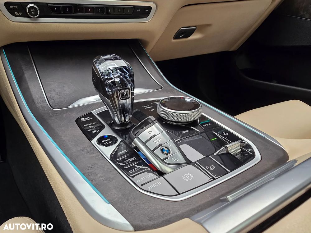 BMW X5 xDrive45e - 24