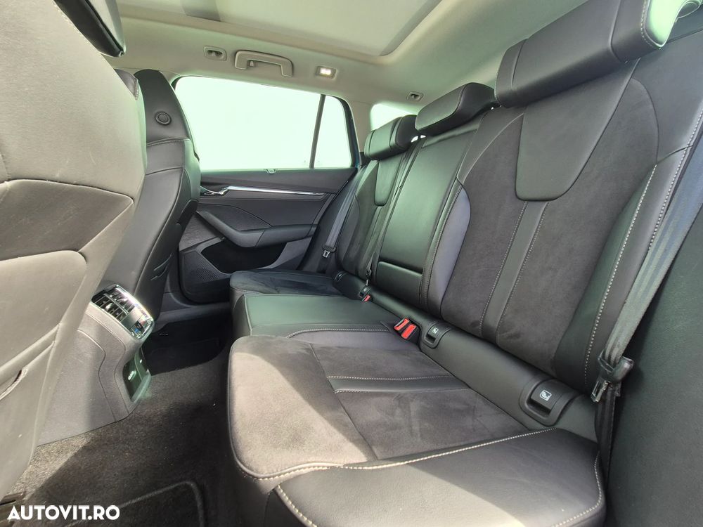 Skoda Octavia 2.0 TDI DSG 4X4 Scout - 31