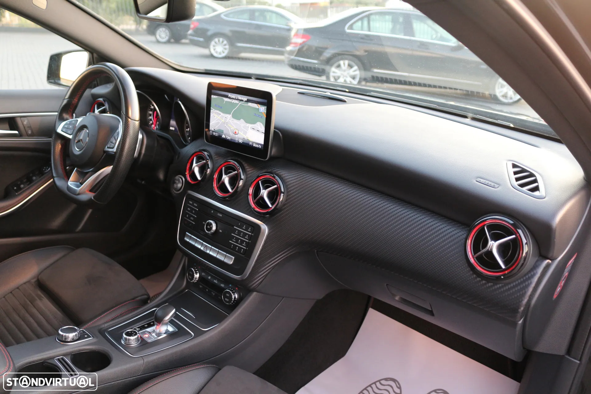 Mercedes-Benz A 45 AMG 4-Matic - 14