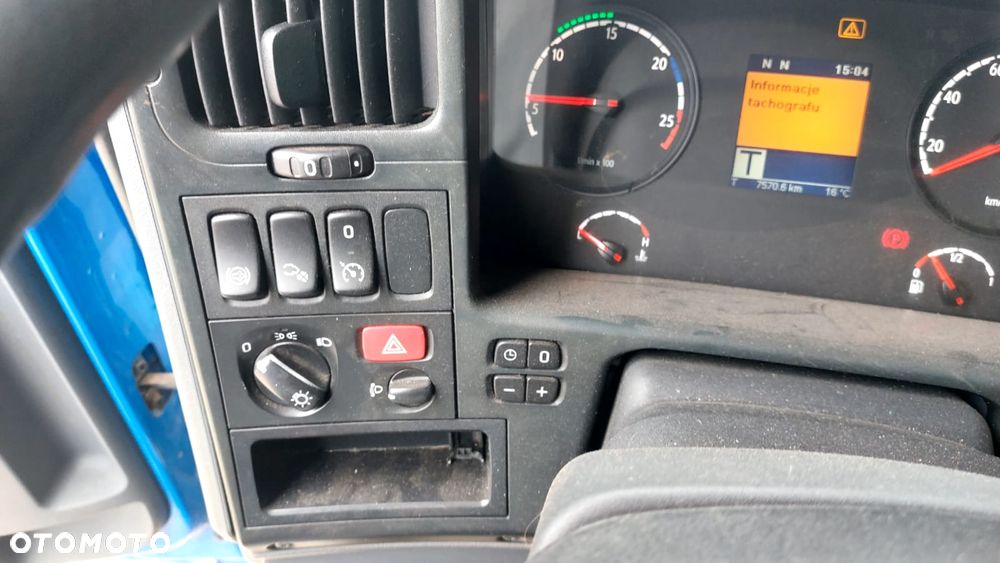 Scania P230 4x2 - 19